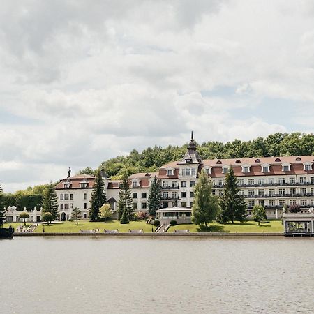 Edem Resort Medical & Spa Strelki  Exteriör bild