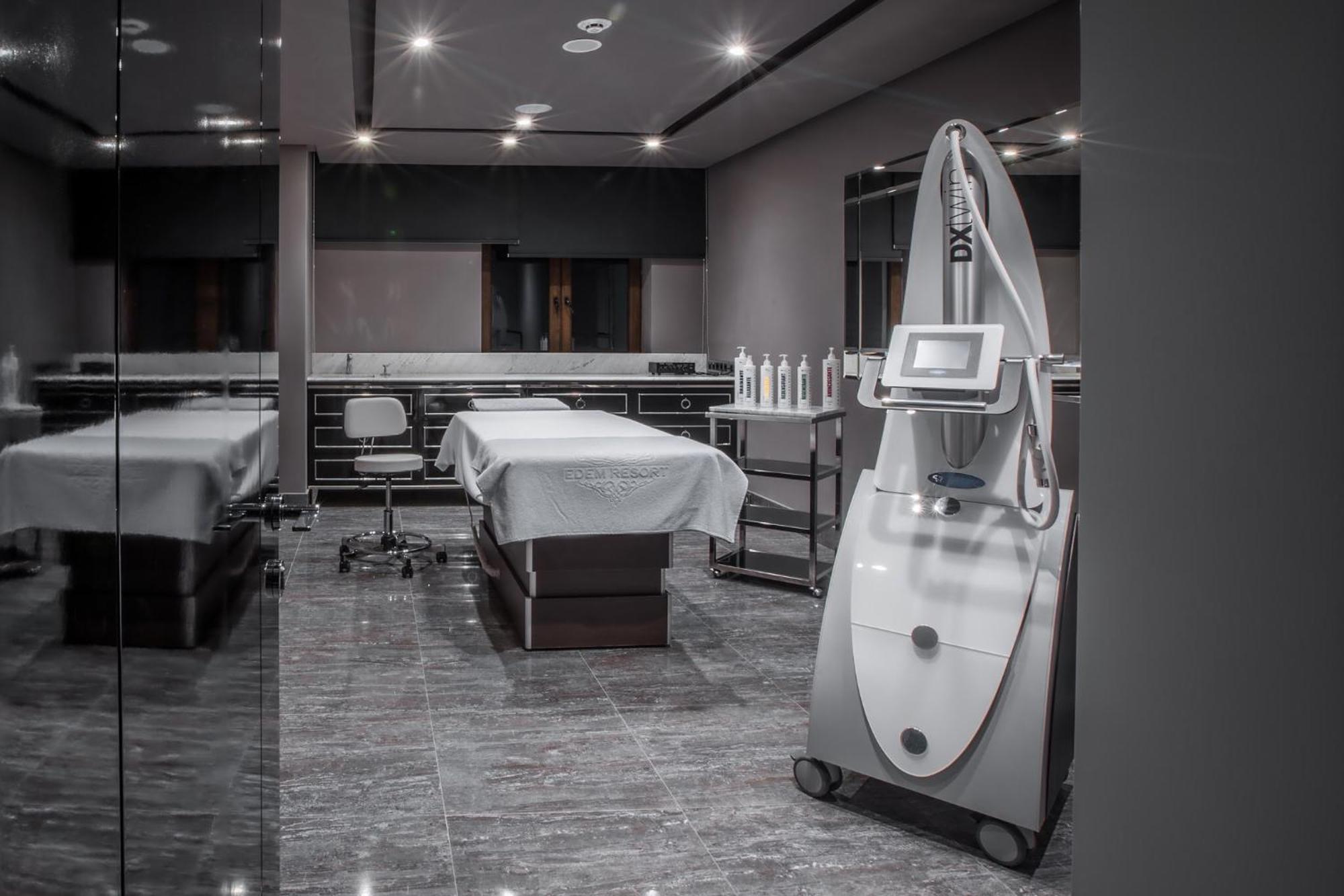 Edem Resort Medical & Spa Strelki  Exteriör bild